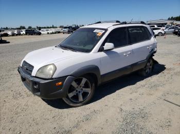  Salvage Hyundai TUCSON