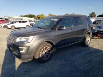  Salvage Ford Explorer