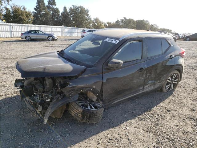  Salvage Nissan Kicks