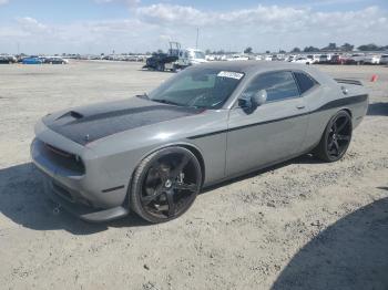  Salvage Dodge Challenger