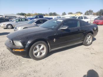  Salvage Ford Mustang