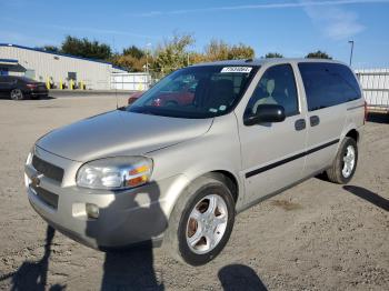  Salvage Chevrolet Uplander