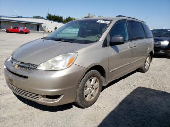  Salvage Toyota Sienna