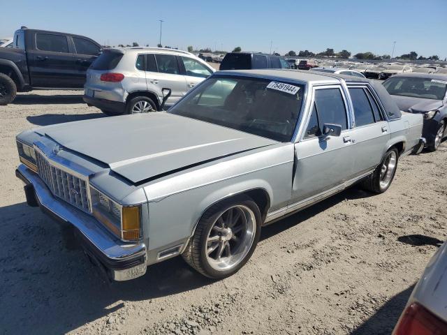  Salvage Ford Crown Vic