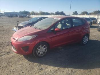  Salvage Ford Fiesta