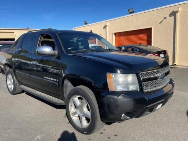  Salvage Chevrolet Avalanche