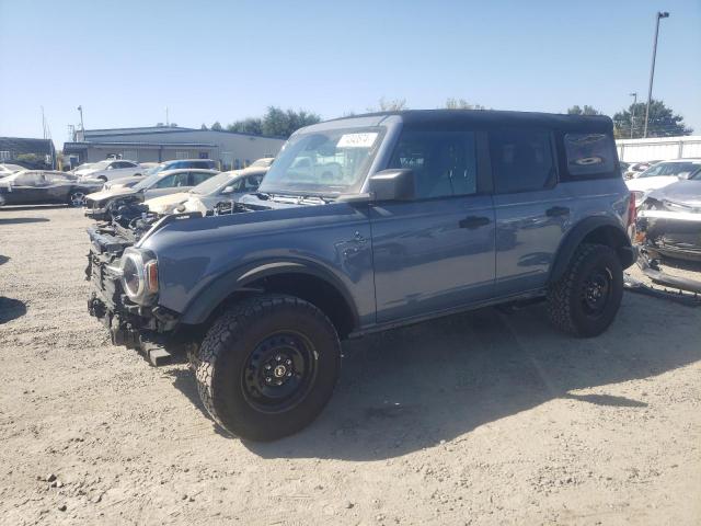  Salvage Ford Bronco