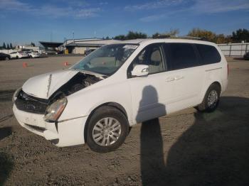  Salvage Kia Sedona