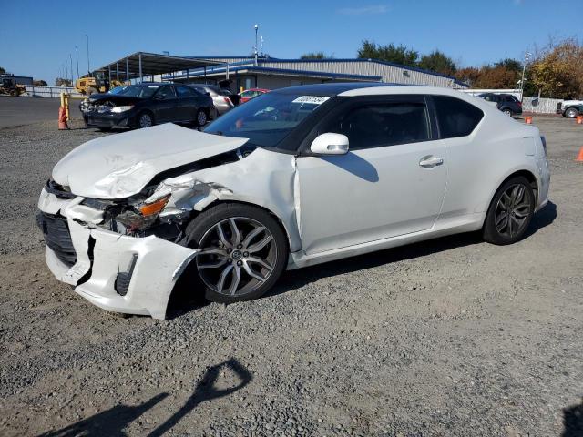  Salvage Toyota Scion