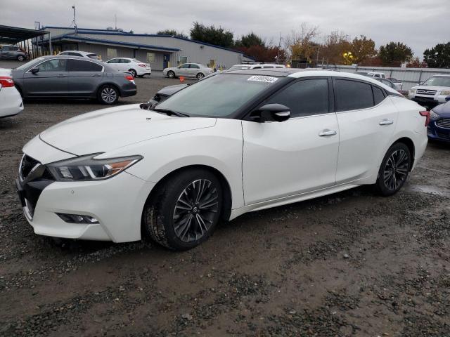  Salvage Nissan Maxima