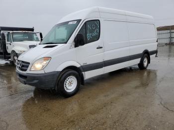  Salvage Mercedes-Benz Sprinter