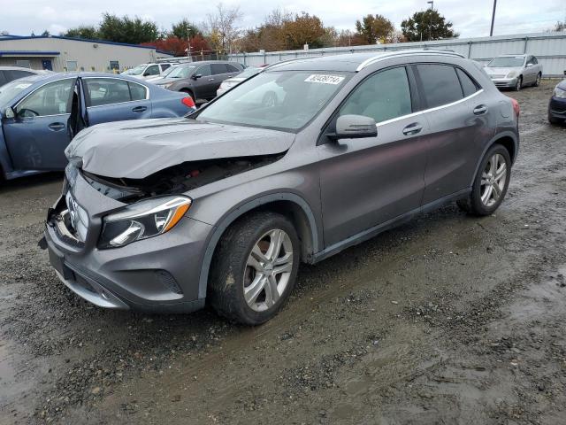  Salvage Mercedes-Benz GLA