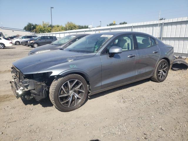  Salvage Volvo S60