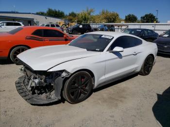  Salvage Ford Mustang