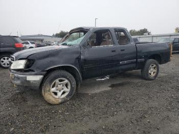  Salvage Toyota Tundra