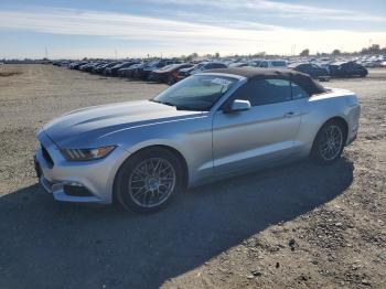  Salvage Ford Mustang