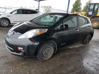  Salvage Nissan LEAF