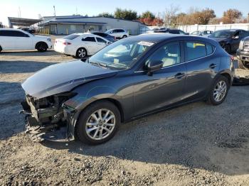  Salvage Mazda 3