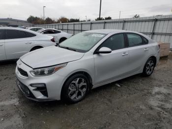  Salvage Kia Forte