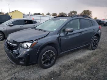  Salvage Subaru Crosstrek