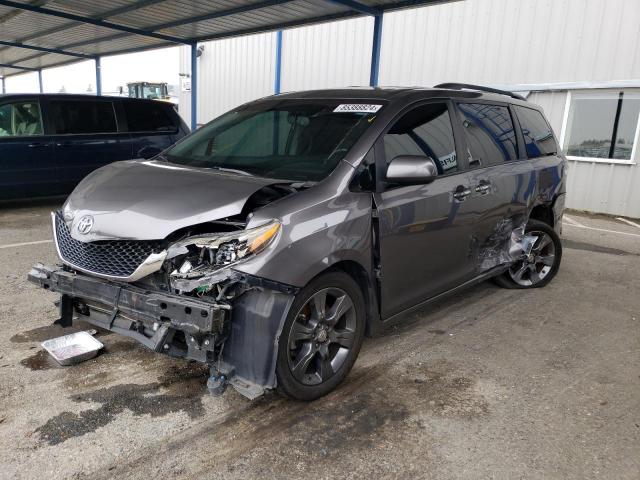  Salvage Toyota Sienna