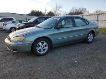  Salvage Ford Taurus