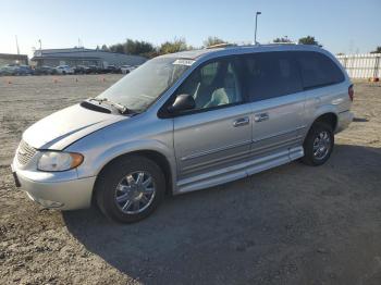  Salvage Chrysler Minivan