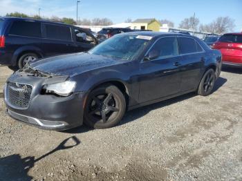  Salvage Chrysler 300