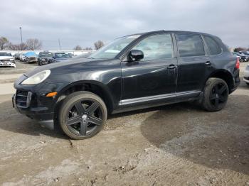  Salvage Porsche Cayenne