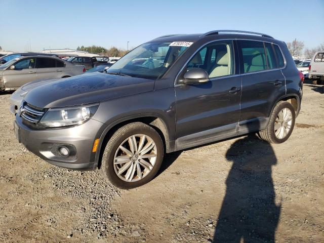  Salvage Volkswagen Tiguan