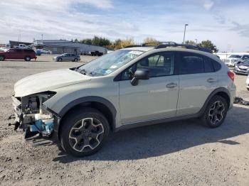  Salvage Subaru Xv