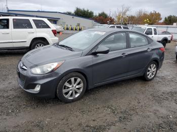  Salvage Hyundai ACCENT