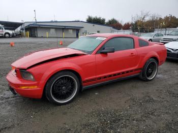  Salvage Ford Mustang