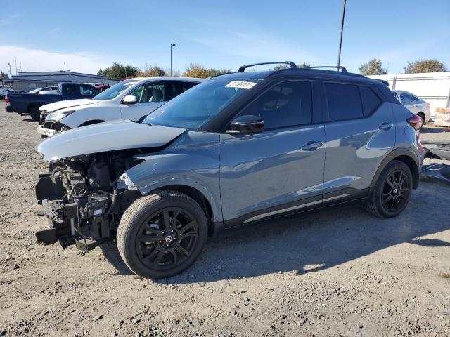  Salvage Nissan Kicks