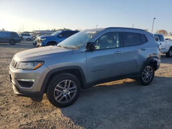  Salvage Jeep Compass