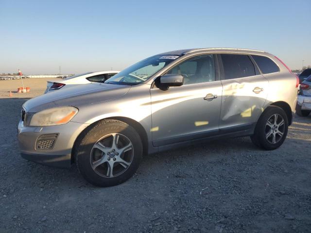  Salvage Volvo XC60