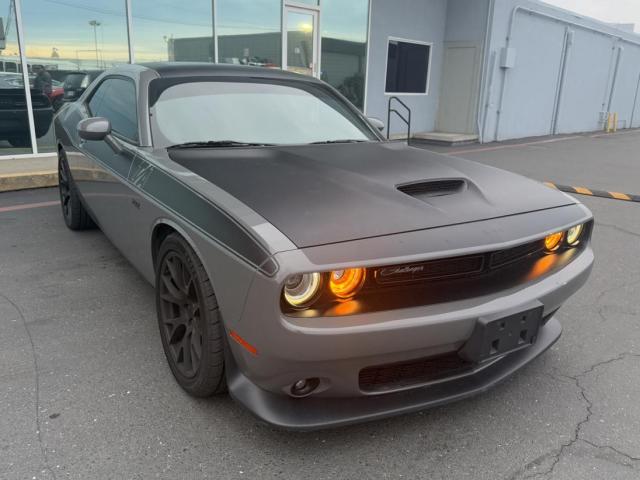  Salvage Dodge Challenger