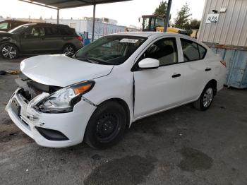  Salvage Nissan Versa