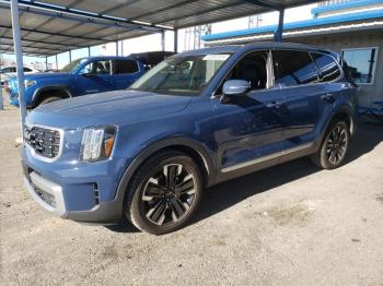  Salvage Kia Telluride