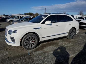  Salvage Bentley Bentayga