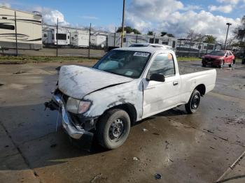  Salvage Toyota Tacoma