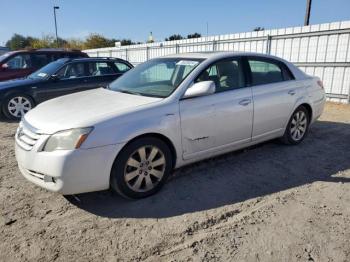  Salvage Toyota Avalon