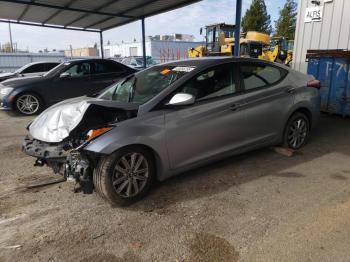  Salvage Hyundai ELANTRA