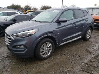  Salvage Hyundai TUCSON