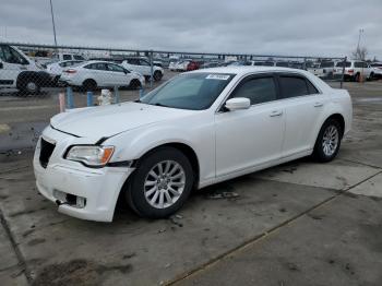  Salvage Chrysler 300