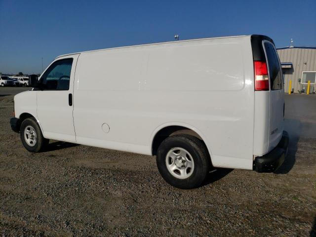 Chevrolet Express Image 3