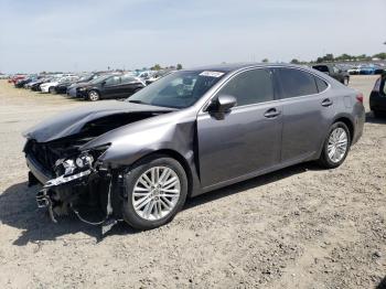  Salvage Lexus Es