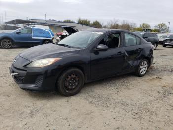  Salvage Mazda 3