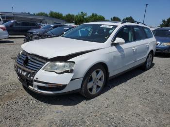  Salvage Volkswagen Passat
