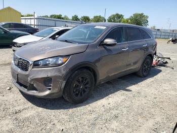  Salvage Kia Sorento